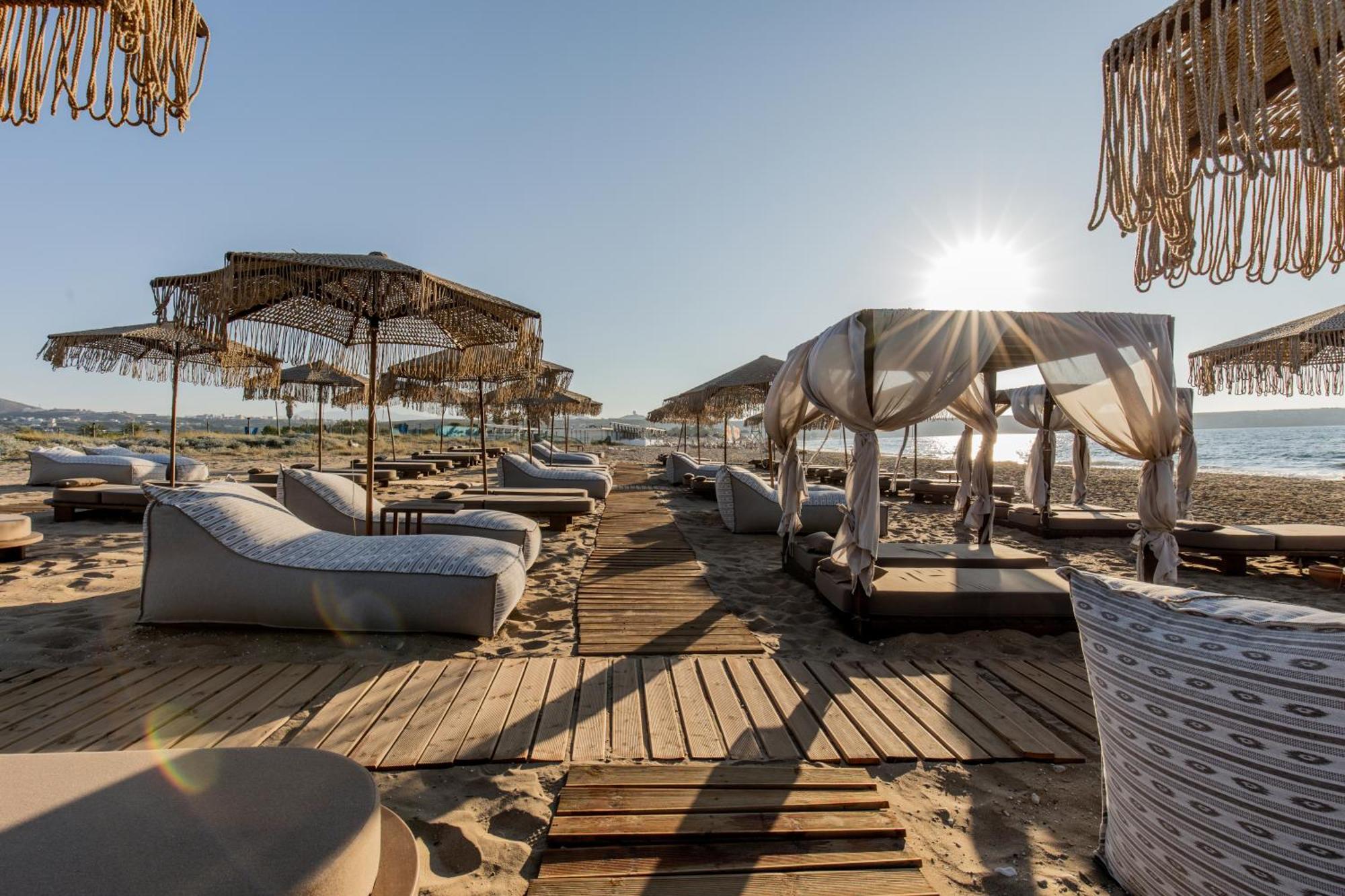 Pnoe Breathing Life - Adults Only Hotel Karteros Luaran gambar